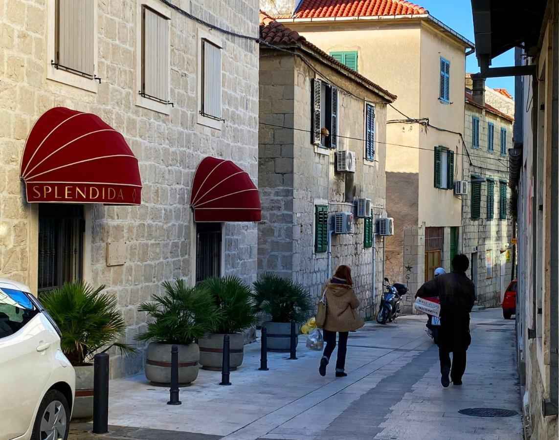 En-Suite Iris On Rokova Street - 5 Min Walk To The Old Town Of Split Buitenkant foto