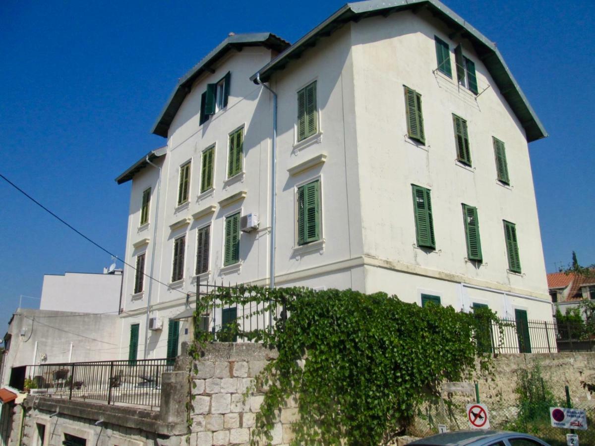 En-Suite Iris On Rokova Street - 5 Min Walk To The Old Town Of Split Buitenkant foto